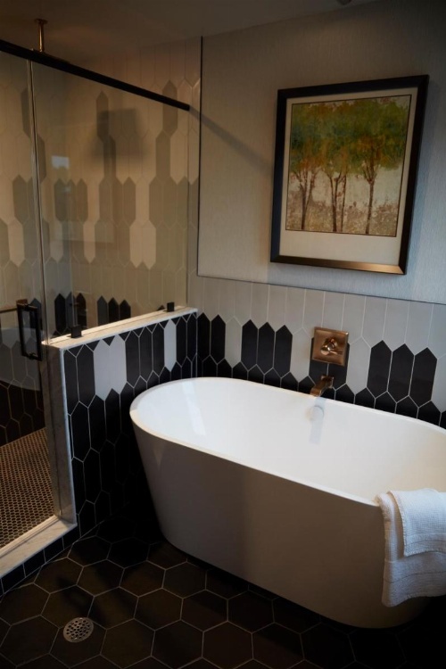 Farmer's Creekside Tavern & Inn image 11